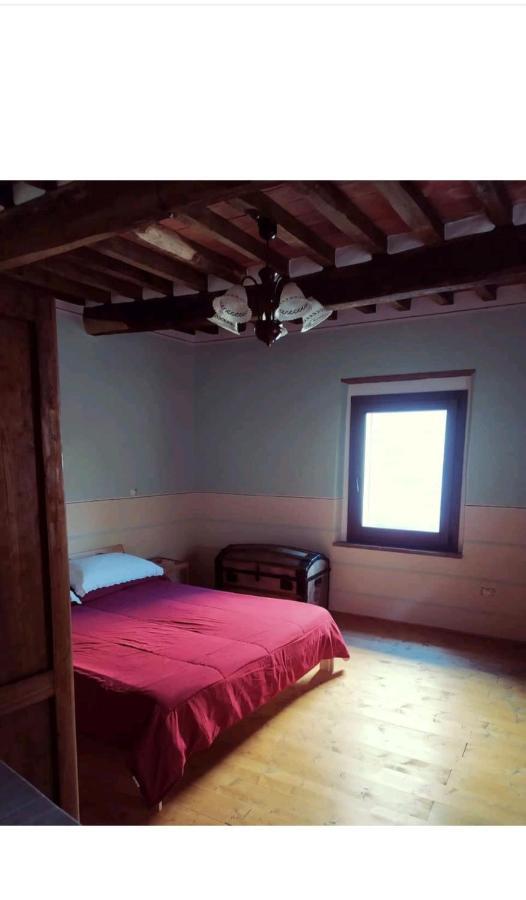 Casa Vacanze Al Colletto - Con Terrazza Panoramica In Centro Storico Vagli di Sotto Exterior foto